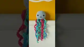 TARİF İÇİN BEĞENMEDEN GEÇMEYİNNN 🤗🌺 #amigurumi #amigurumitarif #örgü #crochet #shorts