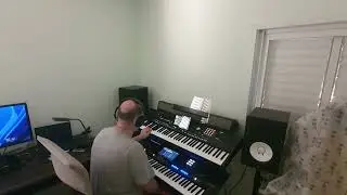 Mi Chico Latino - Geri Halliwell - Dance Remix [Korg PA5x vs Yamaha Genos]