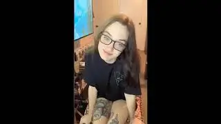 Periscope   Smoking   seksi kız sigarasını keyifle içerkene :D