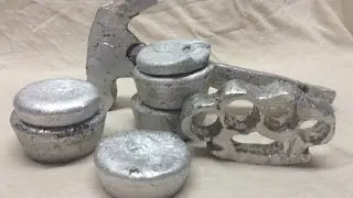 Melting aluminum cans into ingots