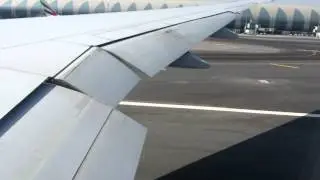 Boeing 777 take off from Dubai- Flaps extended