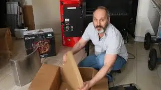 Un-boxing and Installing the Green Mountain Grill Pizza Accessory