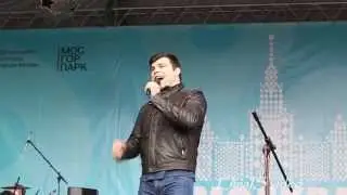 Нико Неман поёт в Лужниках, День Города. Москва, 2015.