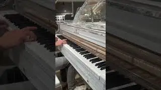 The sound of a glass piano!