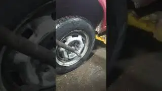 как просто открутит ступичную гайку!!!