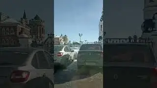 Виднеется Кремль Йошкар олы