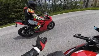 Dopo 2 anni con una duke 890, passa ad una Panigale v2