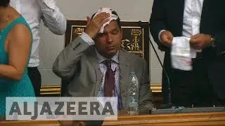 Venezuela: Armed groups storm opposition-controlled National Assembly