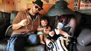 MahNa MahNa feat. Scarlett, Lee , and Riff Cherry