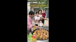#艾特你的饭搭子来欢聚  @康师傅果汁聚好喝 今天带着孩子又来婆婆家蹭饭了。#创意短剧#农村搞笑#乡村风情#欢乐片段#创意