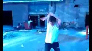 Бомж классно станцевал) пРиКоЛ)))