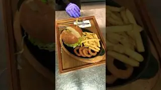 Classic Beef Burger 