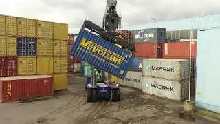 Kalmar ECO-Reachstacker mit Bromma-Kippspreader