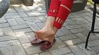 Candid shoeplay in university | Subscribe to my 2nd youtube channel | Link is in the description