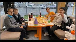 Празднуем мое день рождения с друзьями! (13 лет ура)