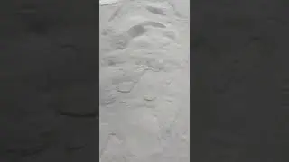 small scale sand avalanche