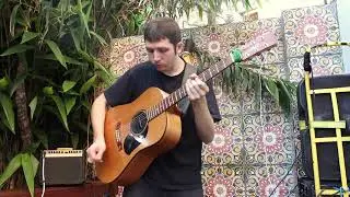 Sambos Jambos - Wombat Burp - Live Improvised Percussive Acoustic Looping