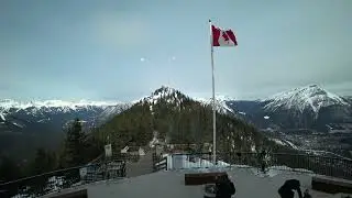 view from banff's Suphur mountain