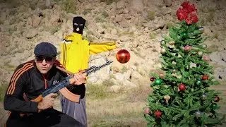 Destroying Christmas Tree with AK47   🎄🎄🎄