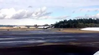 N1KE taking off Runway 31 KHIO