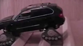 BMW X5 1:14 and Mattracks 901