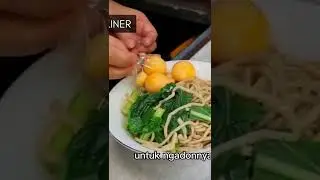 Bakmi Karet Ayam Kampung dengan Telur Muda?! Ada di Depok!