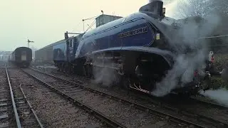 Sir Nigel Gresley 60007 Departs Nene Valley Railway