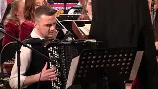 Астор Пьяццолла "Виолентанго" солист Пётр Войченко, дирижёр Денис Черта