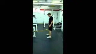 DS 1 Assisted Squat