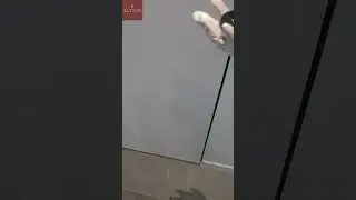 Две сувенирные плакетки 