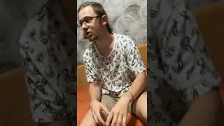 Пытался сломать 4 стену