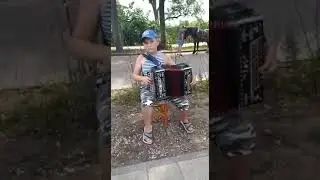 Талант🔥В 12 лет шпарит на гармони! Артём Ананьин, г.Суздаль