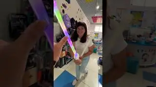 Sword fighting in the store😂#gusaruku #huggywuggy #collection #fnafcollection