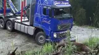 Truck Canggih Tapi Supirnya Masih Lebih Canggih,Bikin kamu Geleng-Geleng