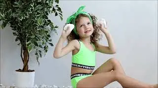 Салатовый спортивный раздельный купальник для девочки (162733391 / 376572769) КОТМАРКОТ