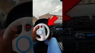 This steering wheel simply disappears! 😱🚗