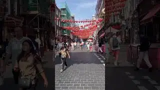 Walk around Chinatown in London ￼