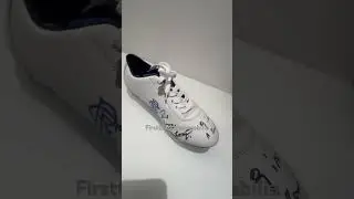 Paul Gascoigne signed boot Rangers FC Memorabilia