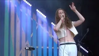 Lauren Auder - These Broken Limbs Again Into One Body (Live) Paris, We Love Green 2018