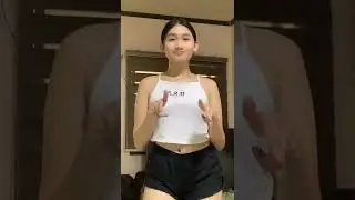 CEWEK CANTIK GOYANG DADA 🤩😍😘🥰