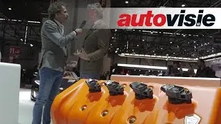 Geneva 2017: Victor Muller on the Spyker C8 Preliator Spyder and Koenigsegg's V8 - by Autovisie TV