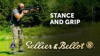 Rifle basics Episode 03 - Stance and grip