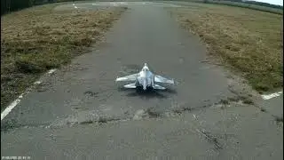 Su 35   полёты и посадки 08 08 21