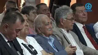 Мәхсус Көрситиш: әдәбий кәч