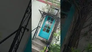 LET HER IN🤣😂😅