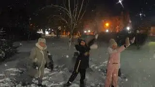 радуемся снегу