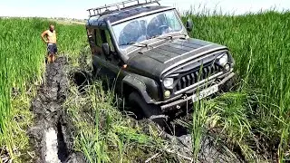 Какие 35-е лучше по грязи? Comforser сf 3000 vs Maxxis M8060 Trepador