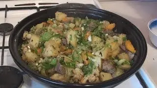 Печень молодой козы, тушёная с овощами в тажине - кухня Магриба.