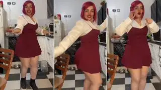 Home dance 💞 I unbuttoned it, I can't - the pomegranate is sticking out 😱🍒