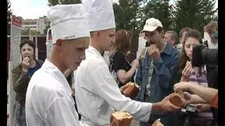 Чем кормят в армии?